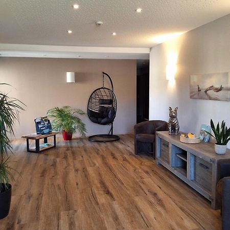 L'Auberge De La Source La Valla-sur-Rochefort ภายนอก รูปภาพ